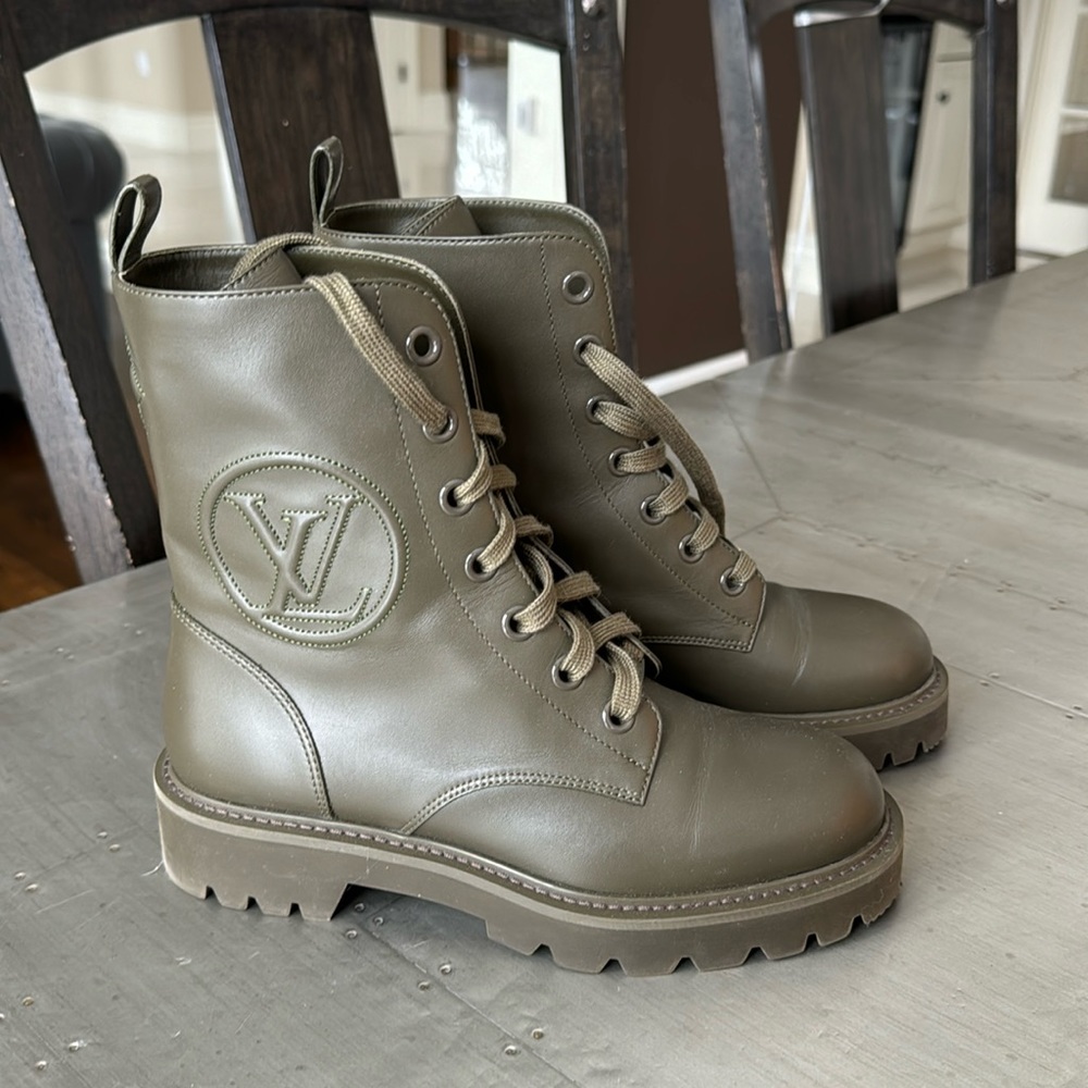 Louis Vuitton green khaki combat military weather boot bootie sz 38 with box
